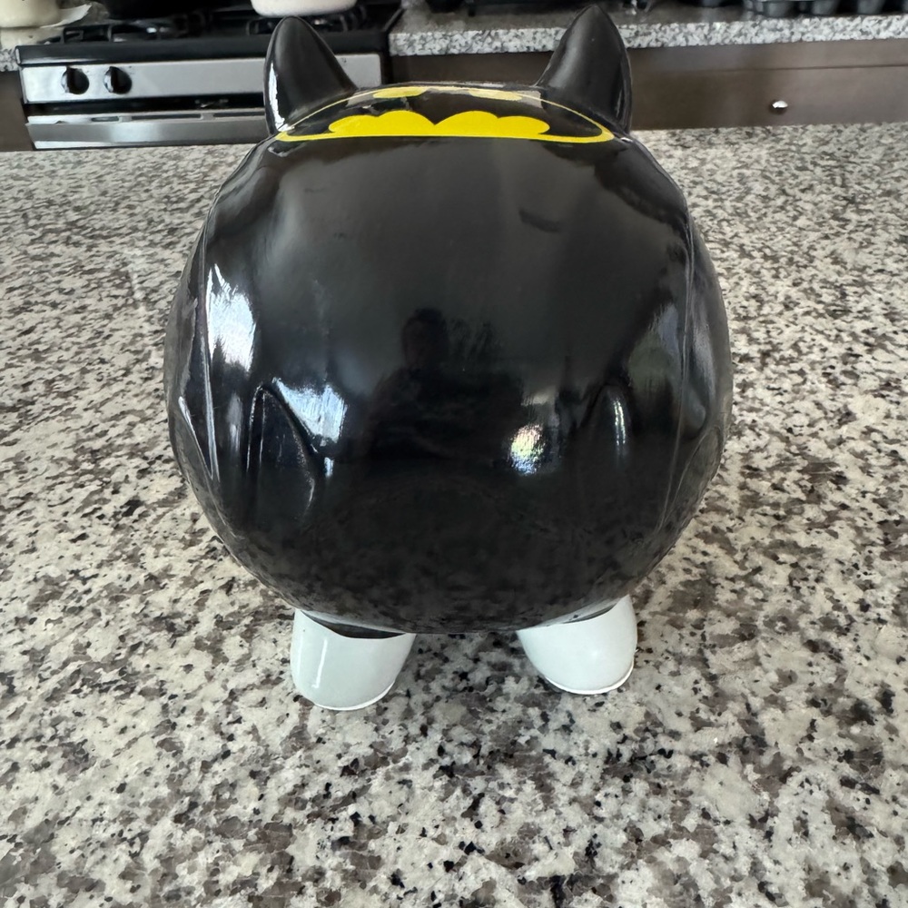 Batman Piggy Bank - Picture 4 of 6
